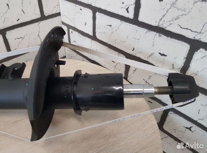 Амортизаторы с ABS киа задние прав. оригинальные