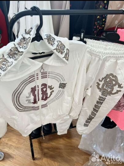 Новый костюм Турция 46-48