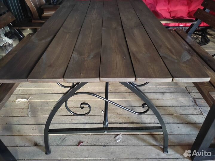 Лавочки и скамейки