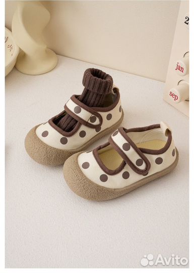 Сандалии для девочки
