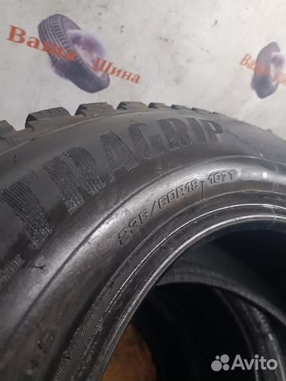 Goodyear Ultragrip Ice Arctic 235/60 R18