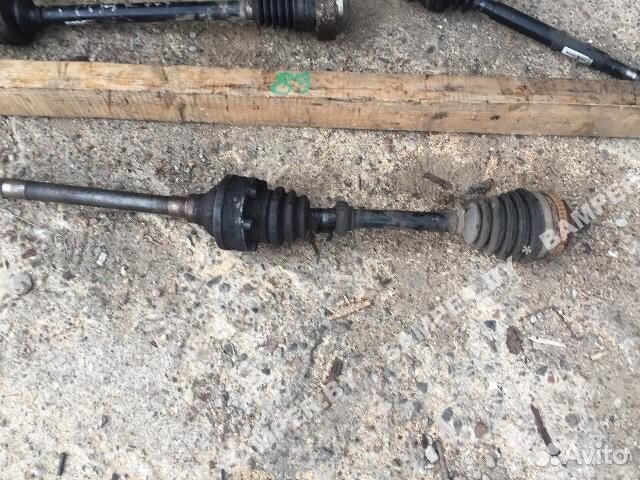 Полуось передняя правая (приводной вал, шрус) Land