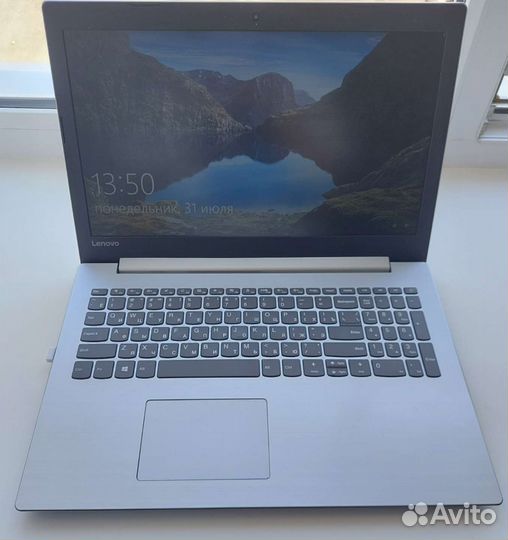 Ноутбук lenovo