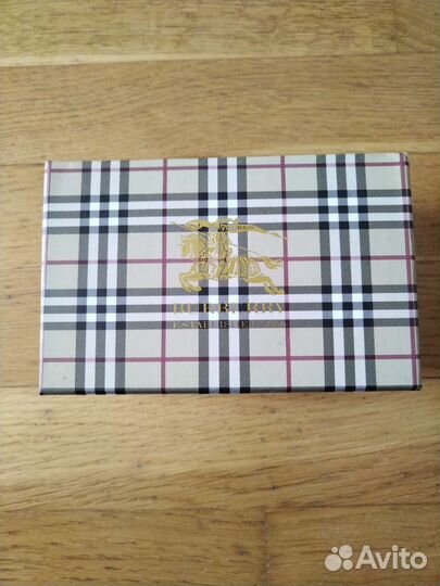 Галстук и запонки от burberry