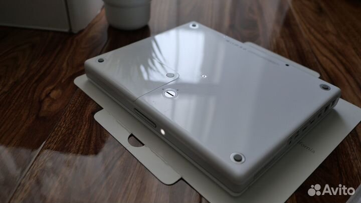 Продам ретро ноутбук Apple iBook G4 12