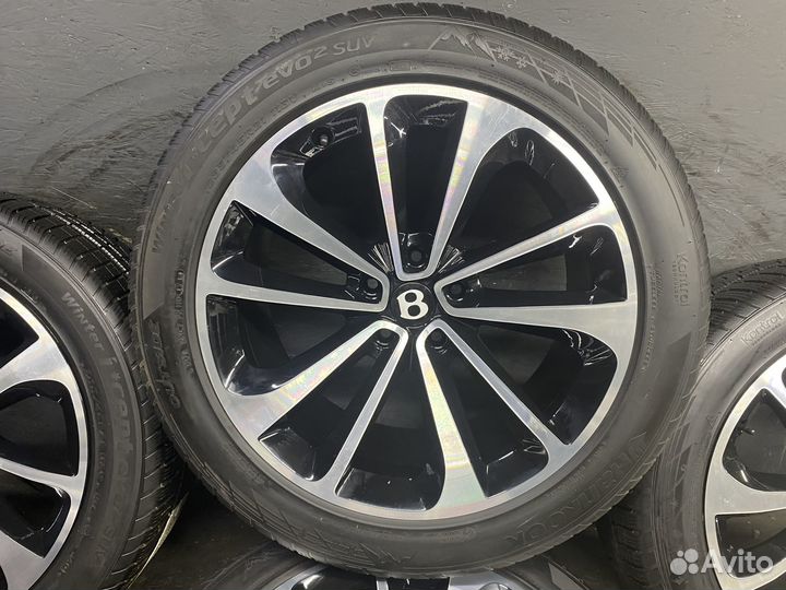 Оригинальные колёса на Bentley Bentayga R21