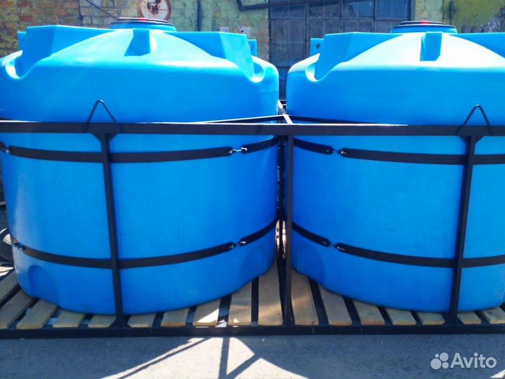 Емкости Пластиковые для перевозки в обрешетке