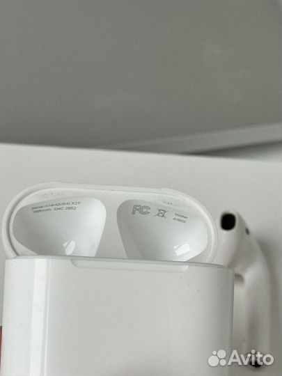 Наушники apple airpods 2 левый с кейсом