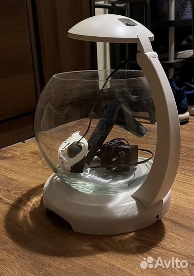 Аквариум с водопадом