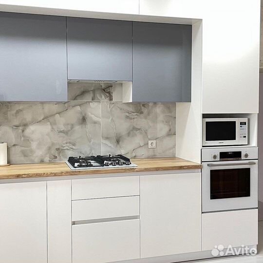 Кухонный гарнитур угловой