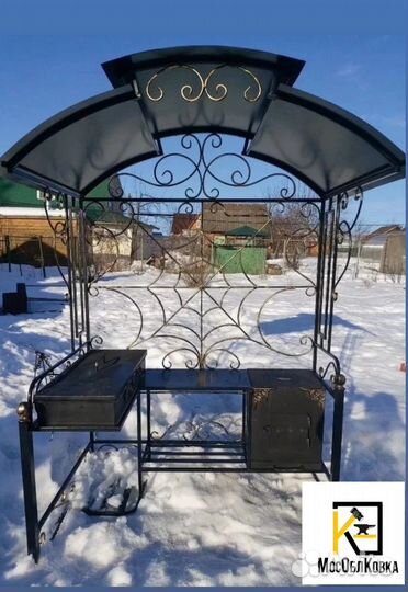 Кованый мангал с казаном