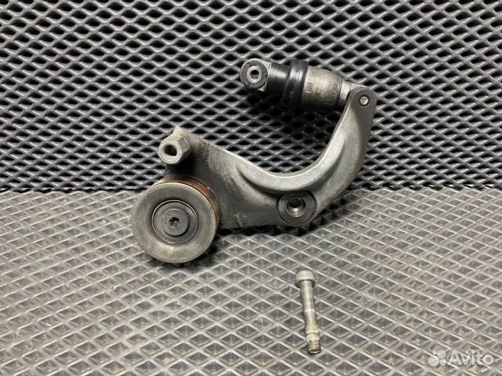 Натяжитель ремня генератора Honda Civic FD(4Д)