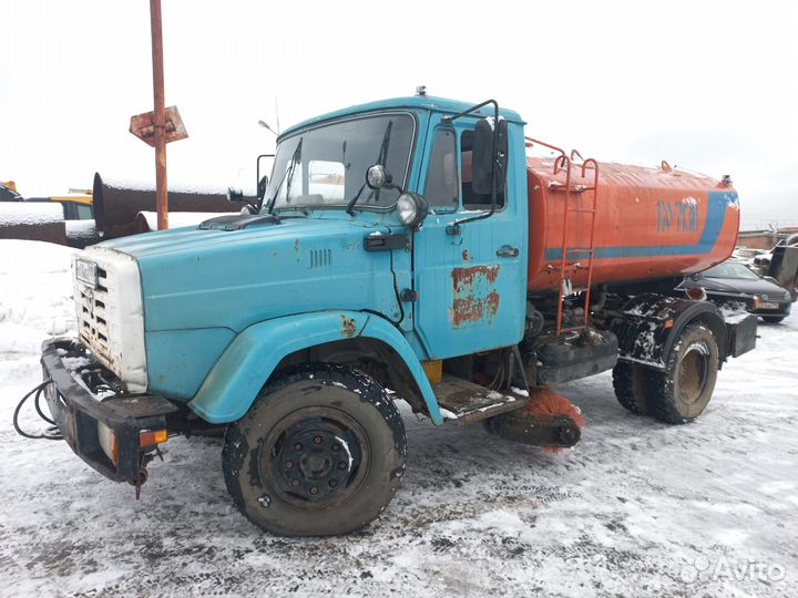 ЗИЛ 4331 Поливомоечная