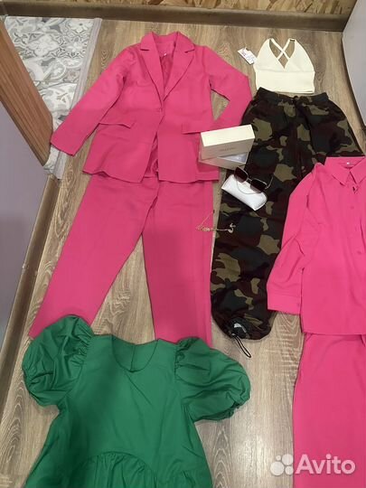Пакет новой женской одежды размер S