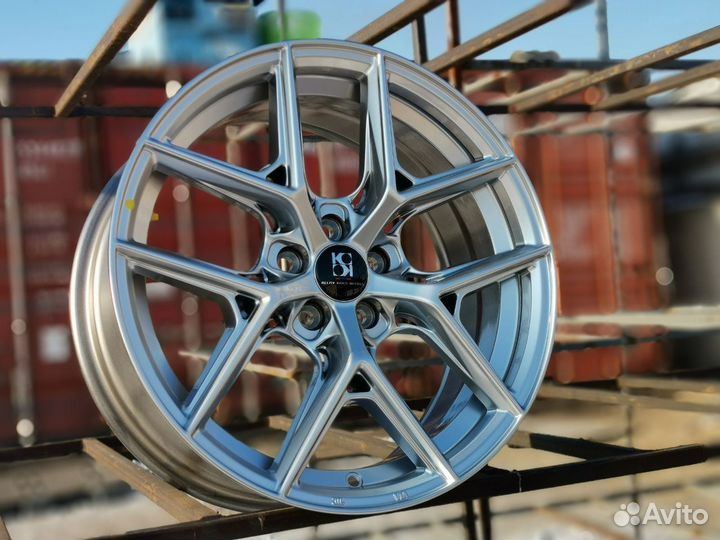 Диски Vossen HF-5 HyperSilver R17