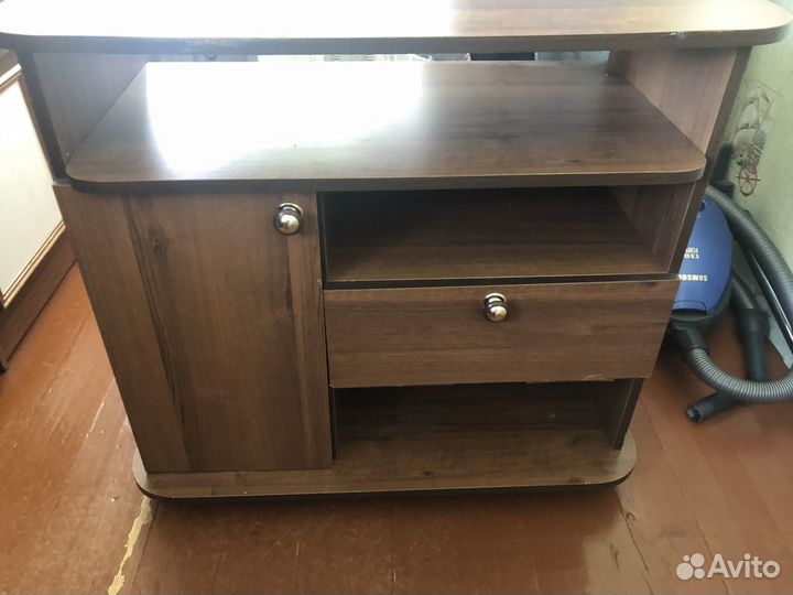 Тумба под телевизор