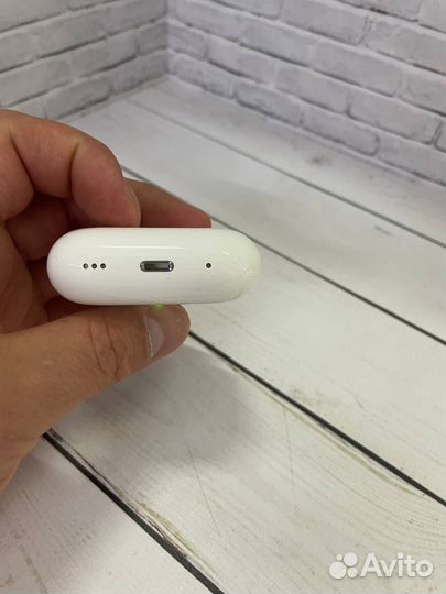 Наушники AirPods Pro 2 + чехол в подарок