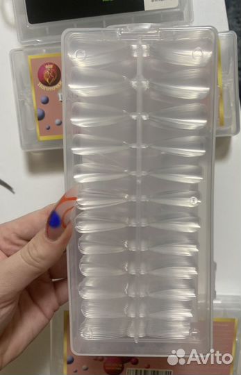 Наращивание ногтей