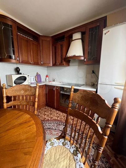 2-к. квартира, 54 м², 6/9 эт.