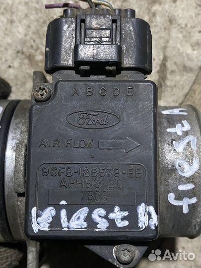 Дмрв Форд Фиеста мк4 1.3 J4C