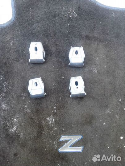 Крепление стекла двери BMW e60