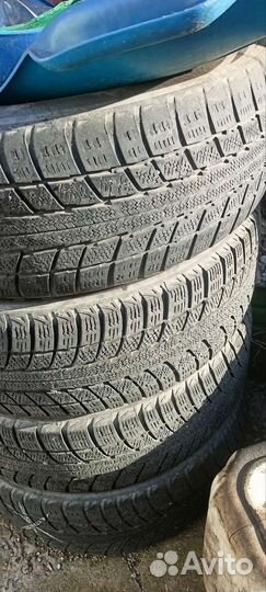 Triangle TR777 225/60 R17