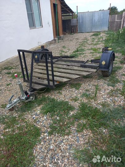 Прицеп к легковому автомобилю