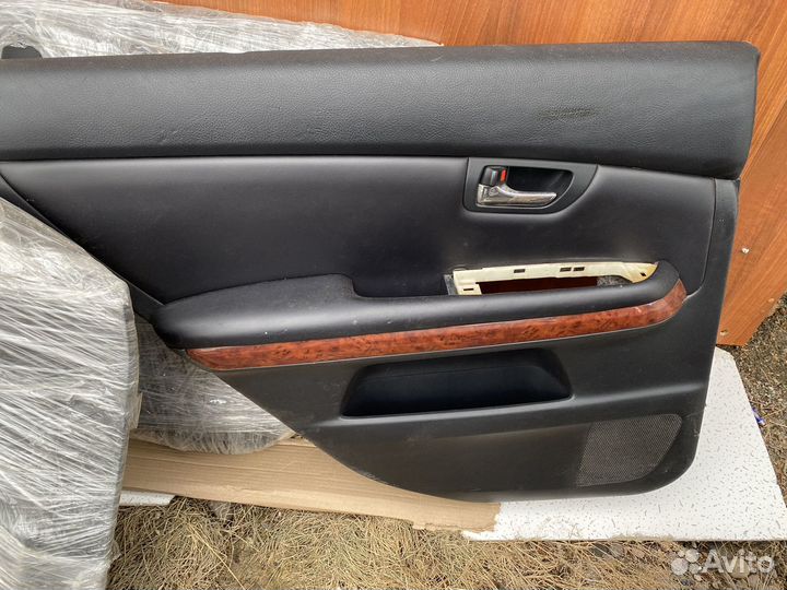 Общивка дверей Harrier