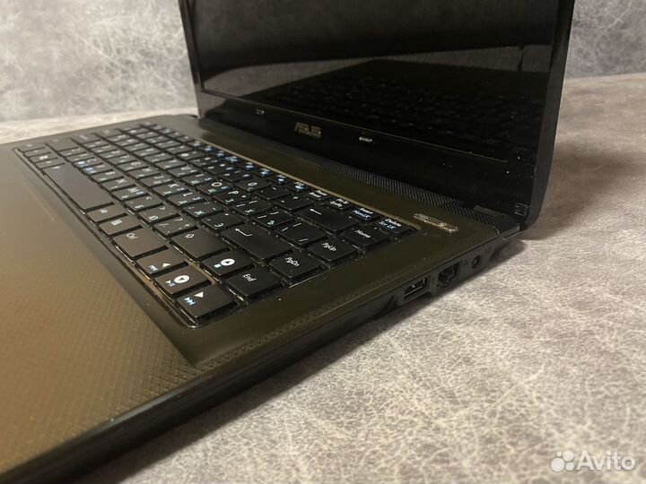 Asus K42F Core i3 2,27 GHz, 6 gb