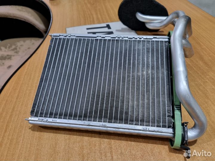 Радиатор печки рено меган 3 Франция 2010 г. 1.5dCi