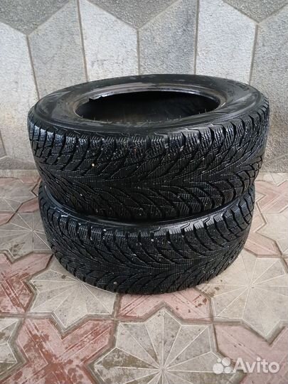 Nokian Tyres Hakkapeliitta R2 205/65 R16