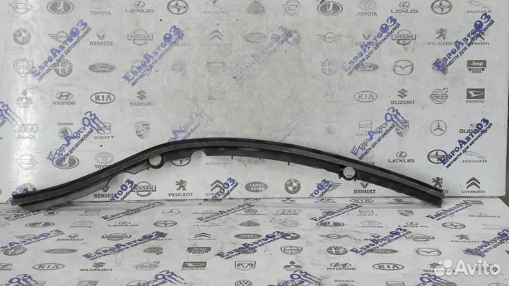 Крепёжная планка правая Audi A6 C6,4F 2004-2011