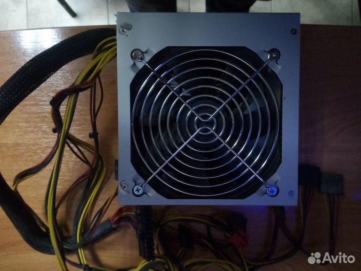 Блоки питания Hipo 400W и DeepCool 380W