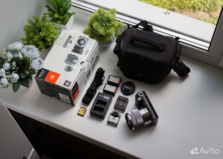 Sony NEX-5N Kit + Комплект