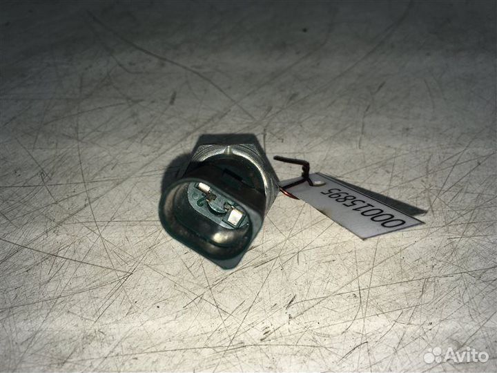 Датчик давления масла audi Q5 8R 2008-2017