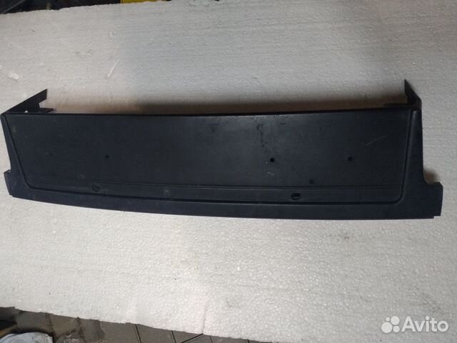 BMW 7 E38 Планка бампера оригинал