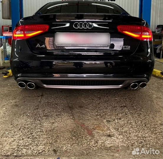 Насадки на выхлоп S стиль двойные Audi А4 B8