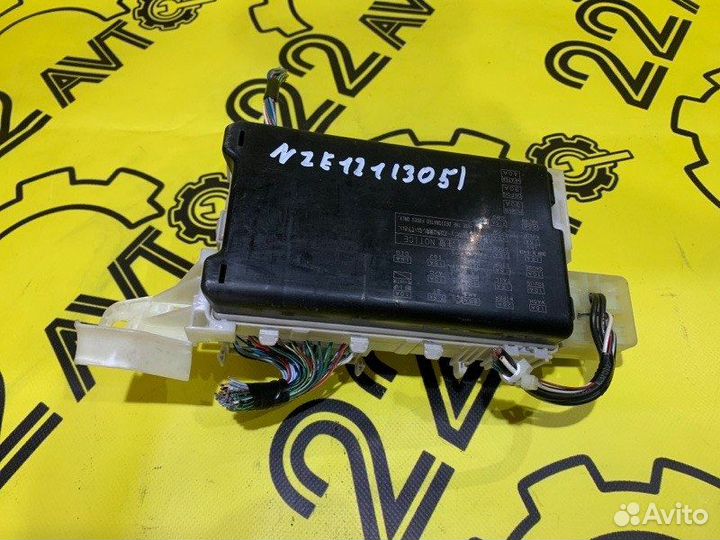 Блок предохранителей Toyota Corolla Spacio NZE121
