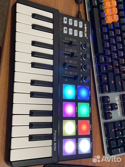 Panda mini midi клавиатура для создания музыки