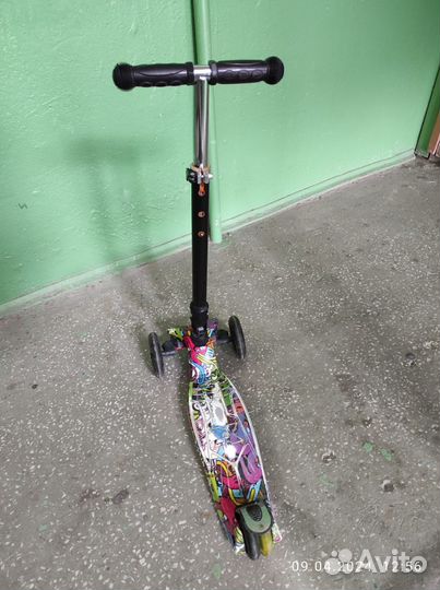 Самокат детский трехколесный