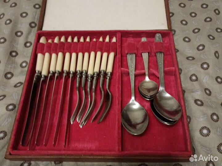 Ложки вилки тарелки СССР