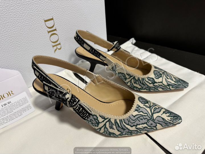 Туфли женские J'A Dior на каблуке 6 см
