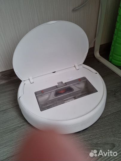 Робот-пылесос Xiaomi Mi Robot Vacuum-Mop Global