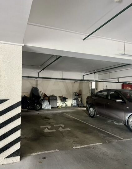 3-к. квартира, 65 м², 1/15 эт.