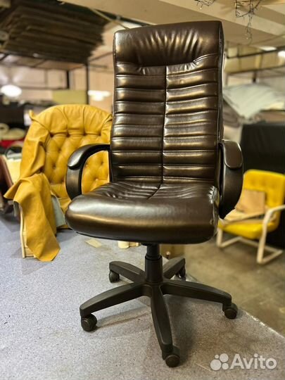 Компьютерное кресло