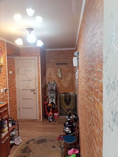 2-к. квартира, 43 м², 2/5 эт.