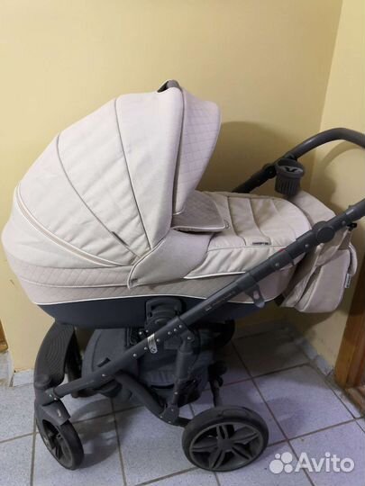 Коляска 2 в 1 adamex