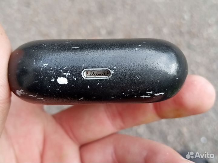 Airpods pro паль