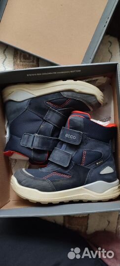 Ecco 28