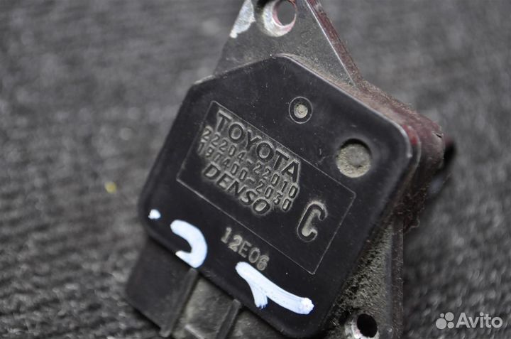 Датчик расхода воздуха toyota prius NHW20